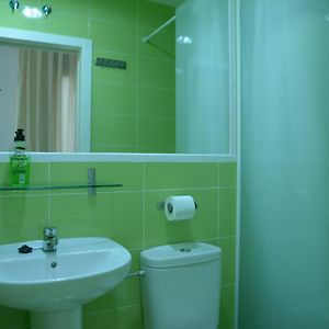Private Bathroom Triple Room